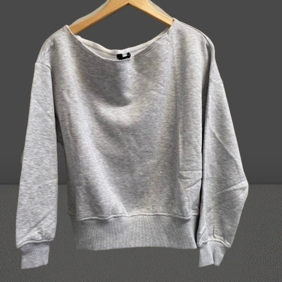 NEW Rae Mode Off Shoulder Fleece Top Grey Small - Picture 2 of 4